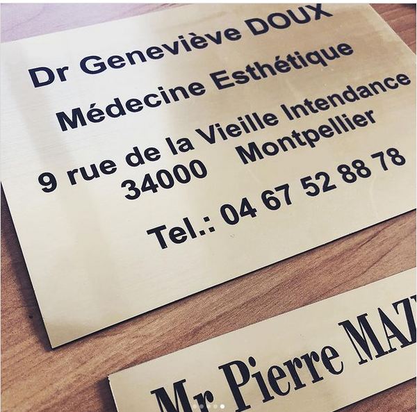 plaque_professionnelle_acrylique_medecin